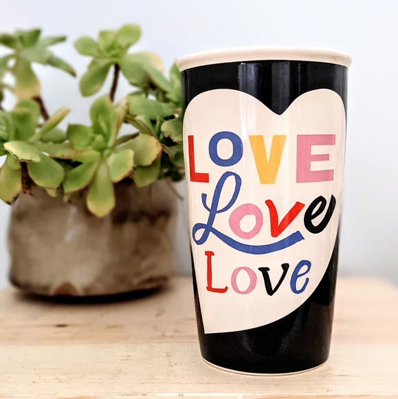 Starbucks 2018 love black heart ceramic Travel Mug